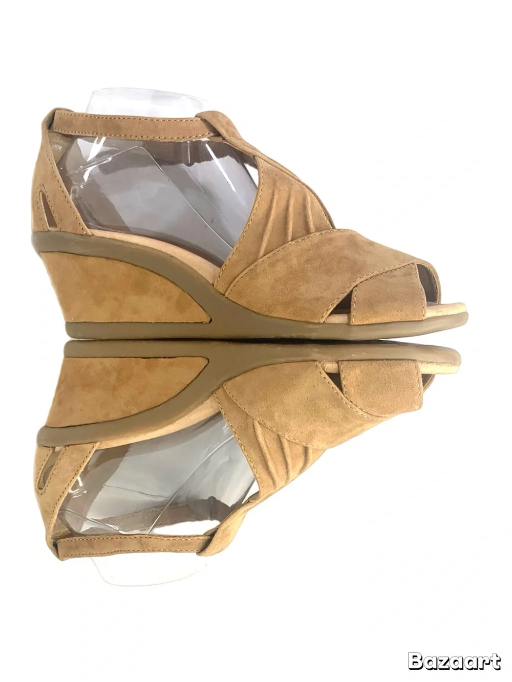 Earth Tan Suede Peep-Toe Wedge Sandals 9 wide